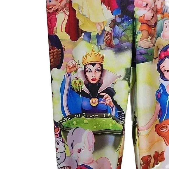 Snowhite Princess leggings. Size small - Picture 2 of 6